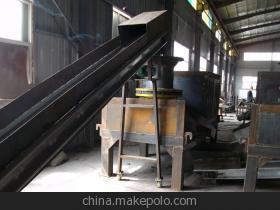 高效秸稈壓塊機(jī) 助力綠色能源，提升農(nóng)業(yè)資源價(jià)值